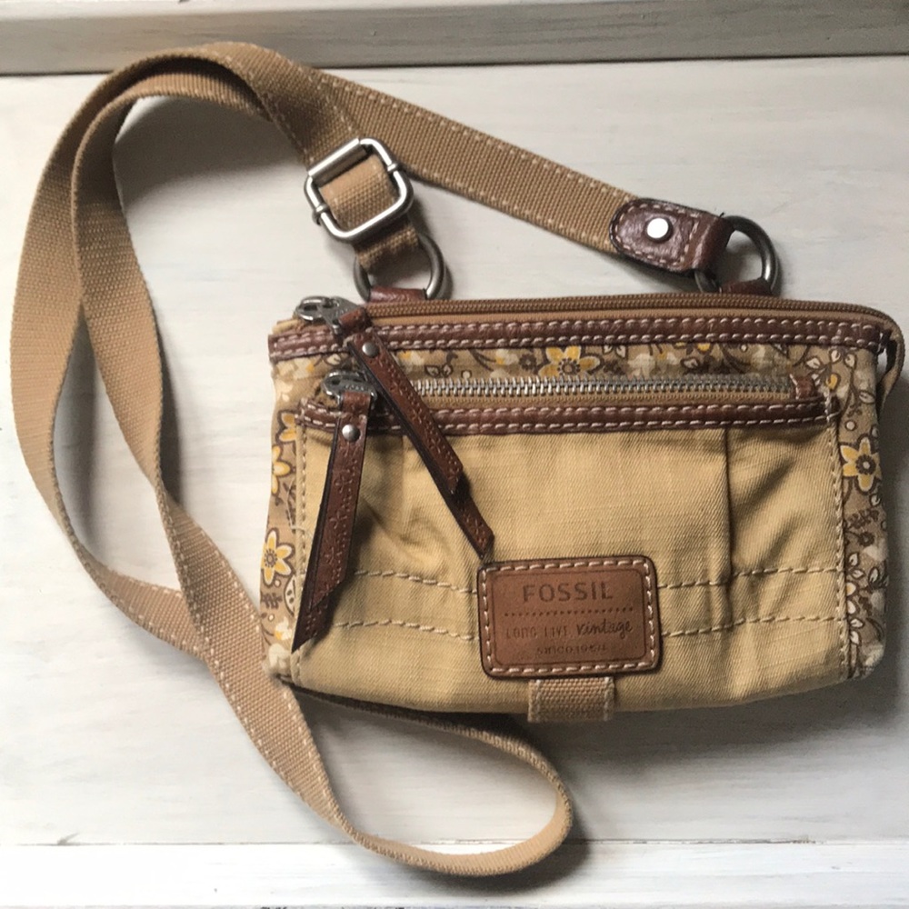 Fossil crossbody bag